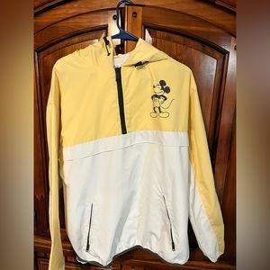 Women’s S yellow Disney Rainjacket with cinched hood